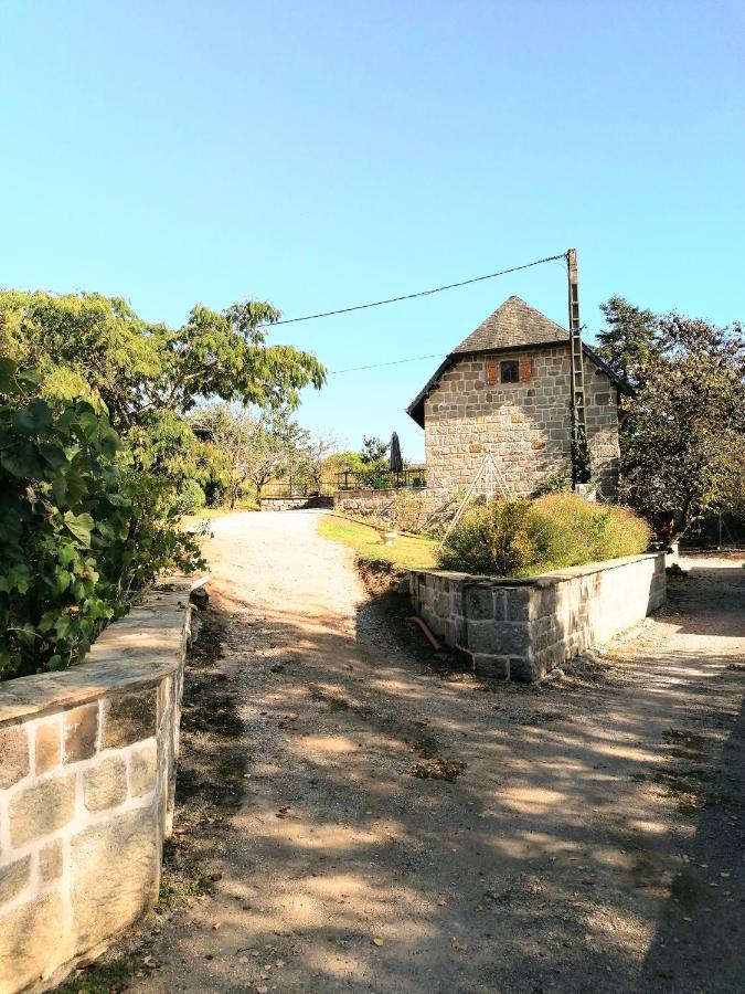Gite De La Brande Jugeals-Nazareth Exteriér fotografie